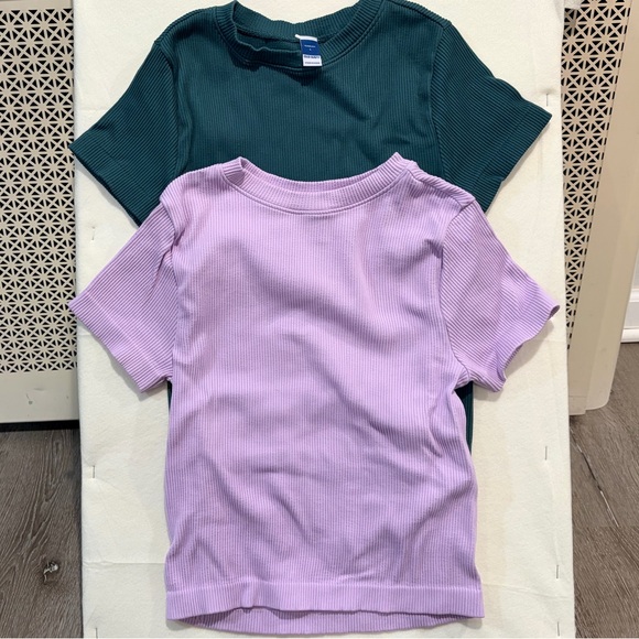 Old Navy Tops - Old Navy stretchy tee bundle